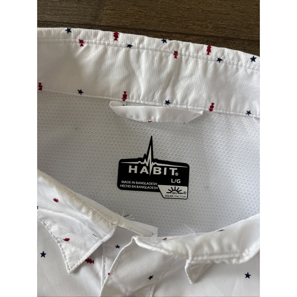 Habit Shirt Mens Large White Red Blue Fish Star Short Sleeve Solar Factor July - Picture 3 of 6